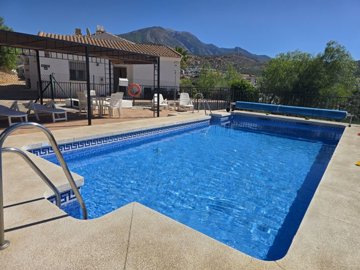 1470-villa-for-sale-in-vinuela-55281-large