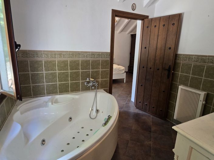 Image No.24-5 Bed Villa for sale