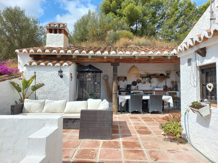 Image No.9-3 Bed Villa for sale