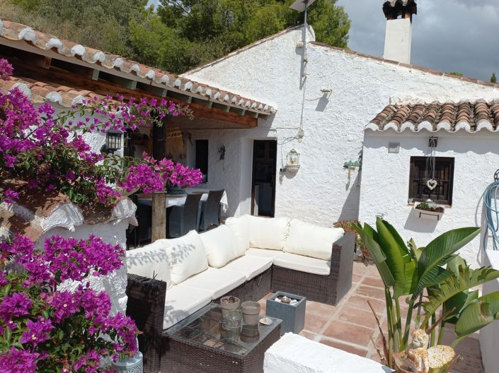Image No.10-3 Bed Villa for sale