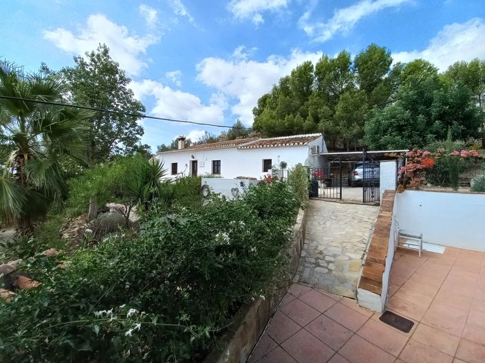 Image No.42-3 Bed Villa for sale