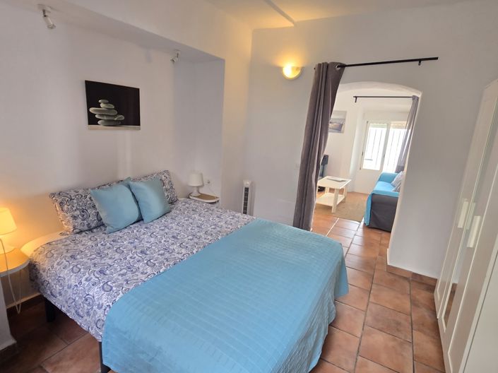 Image No.18-11 Bed Villa for sale