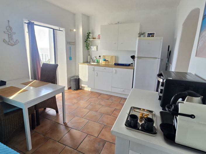 Image No.19-11 Bed Villa for sale