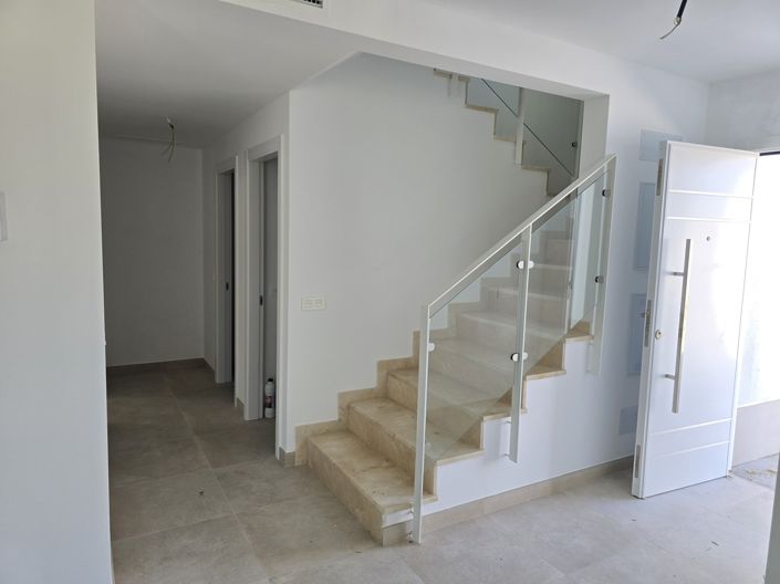 Image No.11-5 Bed Villa for sale