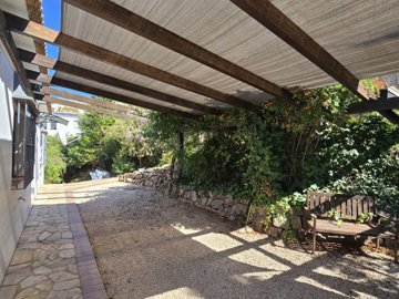 1475-villa-for-sale-in-alcaucin-55532-large