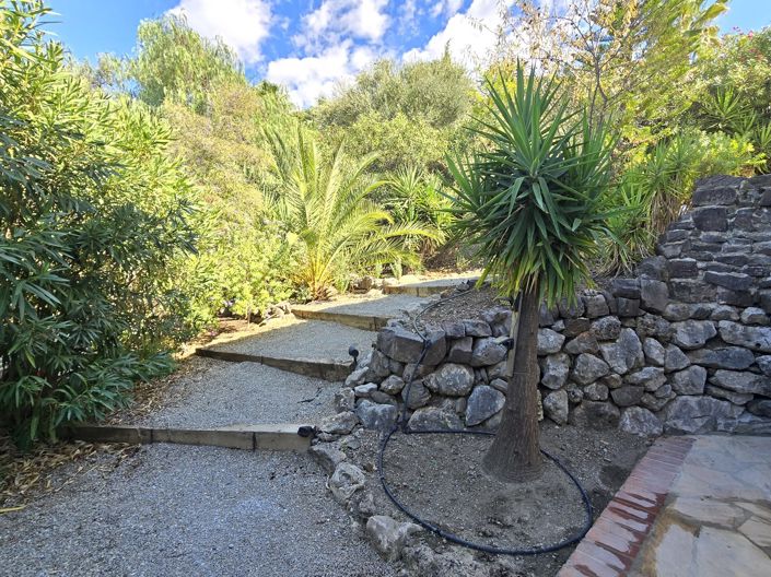 Image No.27-3 Bed Villa for sale
