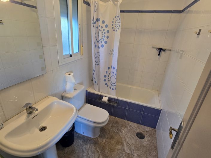 Image No.30-3 Bed Villa for sale