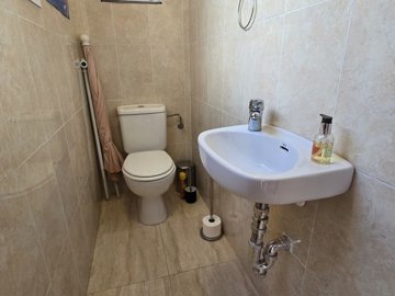 1480-village-house-for-sale-in-alcaucin-55759