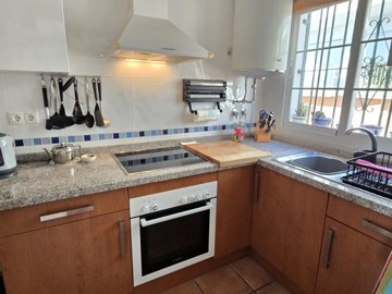 1480-village-house-for-sale-in-alcaucin-55760