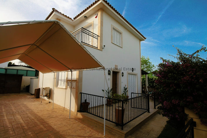 Image No.2-3 Bed Villa for sale