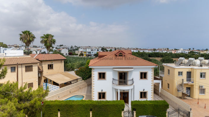 Image No.34-Villa de 4 chambres à vendre à Ayia Triada