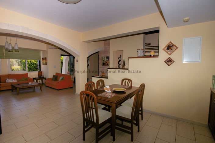 Image No.11-5 Bed Villa for sale