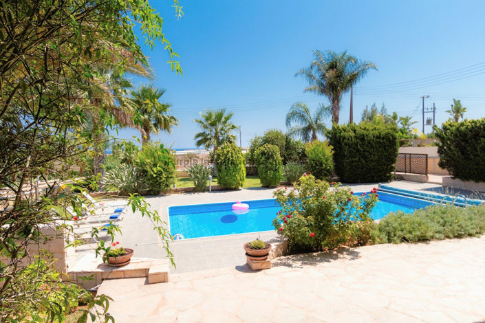 Image No.3-5 Bed Villa for sale