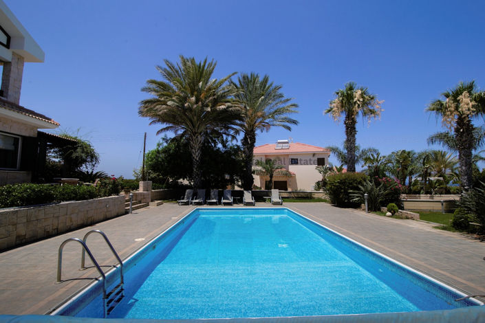 Image No.30-5 Bed Villa for sale