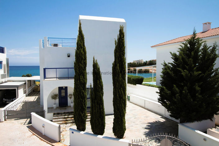 Image No.37-5 Bed Villa for sale