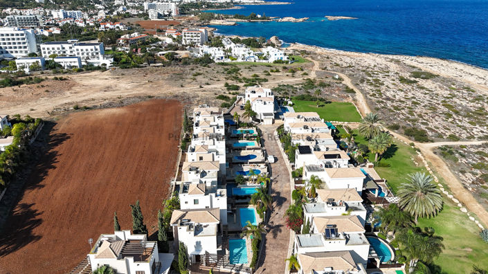 Image No.24-3 Bed Villa for sale