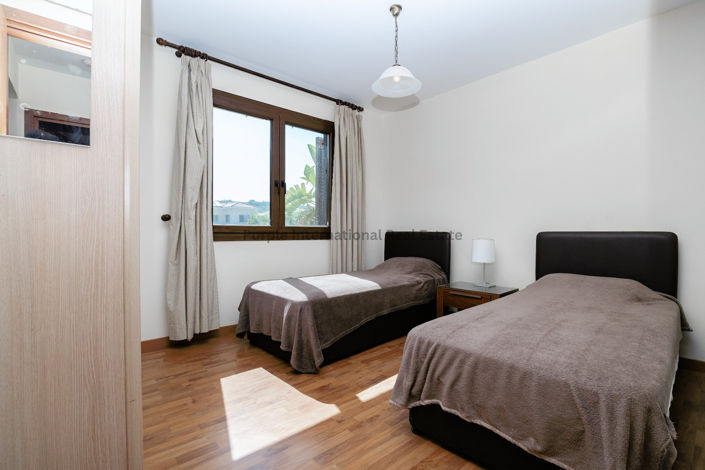 Image No.28-3 Bed Villa for sale