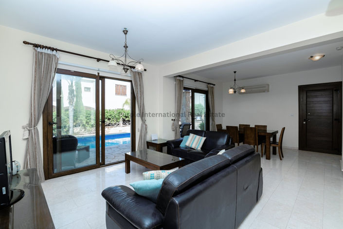 Image No.9-3 Bed Villa for sale
