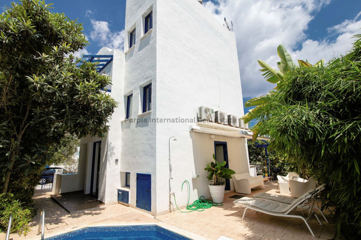 Image No.34-3 Bed Villa for sale