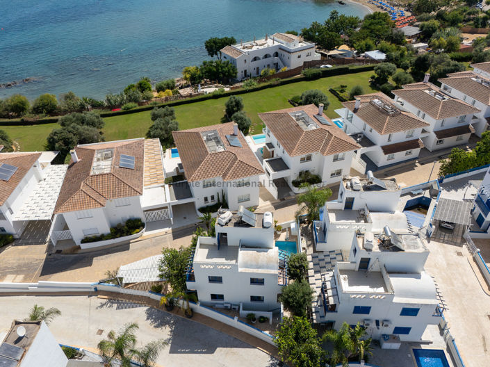 Image No.4-3 Bed Villa for sale