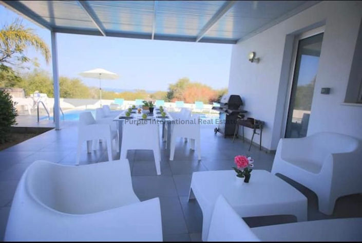 Image No.27-5 Bed Villa for sale