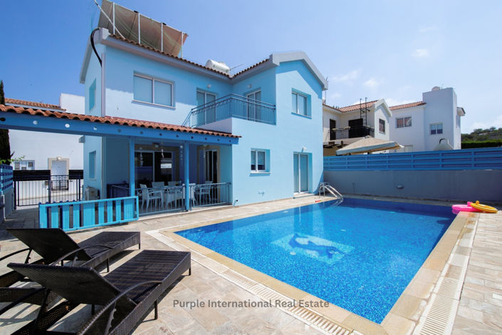 Image No.1-3 Bed Villa for sale