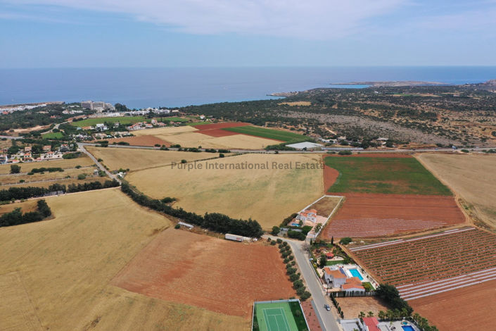 Image No.1-Terrain à vendre à Ayia Napa