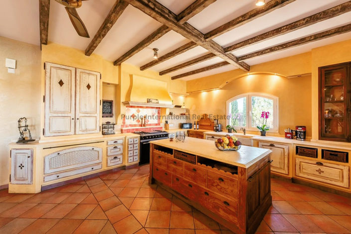 Image No.15-Villa de 5 chambres à vendre à Protaras