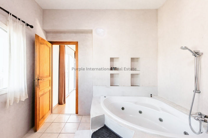 Image No.36-Villa de 5 chambres à vendre à Protaras