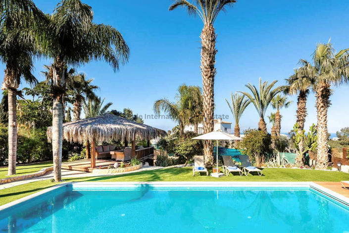 Image No.50-Villa de 5 chambres à vendre à Protaras