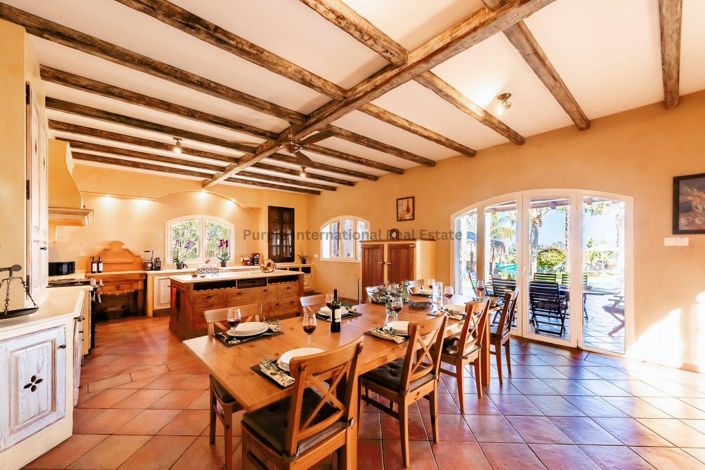 Image No.6-Villa de 5 chambres à vendre à Protaras