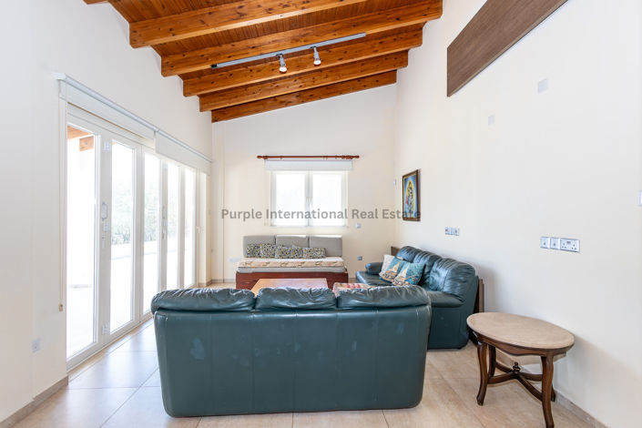 Image No.11-6 Bed Villa for sale