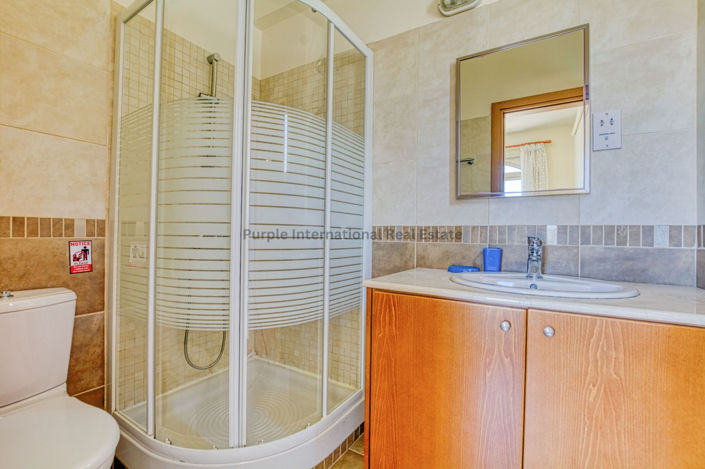 Image No.17-3 Bed Villa for sale