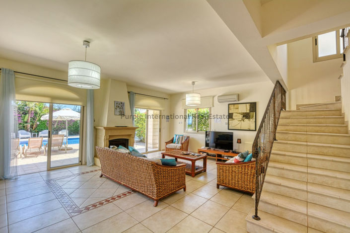 Image No.5-3 Bed Villa for sale