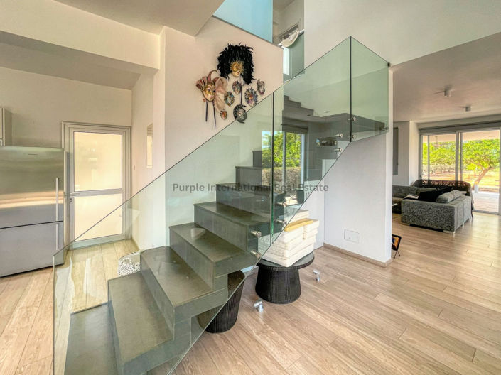 Image No.10-Villa de 5 chambres à vendre à Famagusta