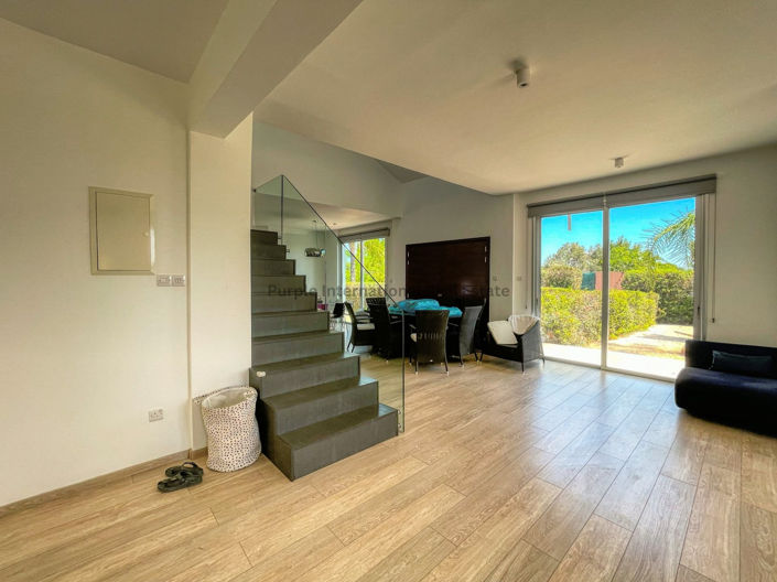 Image No.11-Villa de 5 chambres à vendre à Famagusta