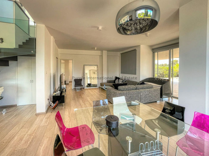 Image No.6-Villa de 5 chambres à vendre à Famagusta