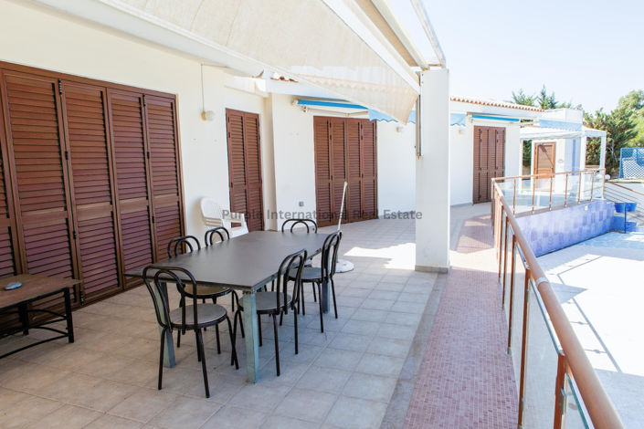 Image No.15-4 Bed Villa for sale