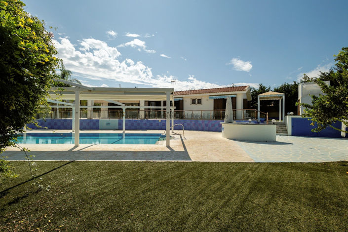 Image No.16-4 Bed Villa for sale