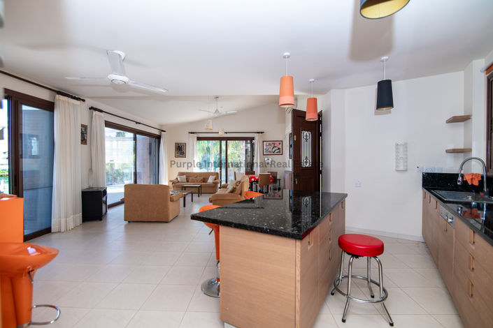 Image No.6-4 Bed Villa for sale