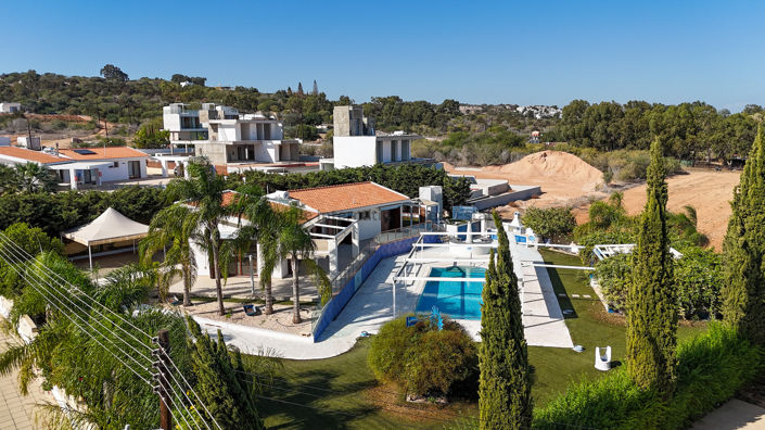 Image No.32-4 Bed Villa for sale