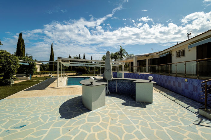 Image No.37-4 Bed Villa for sale