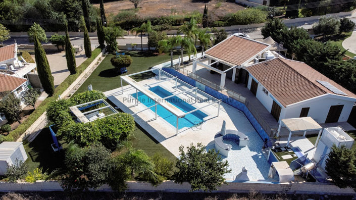 Image No.5-4 Bed Villa for sale