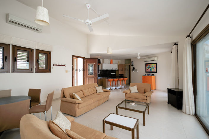 Image No.8-4 Bed Villa for sale