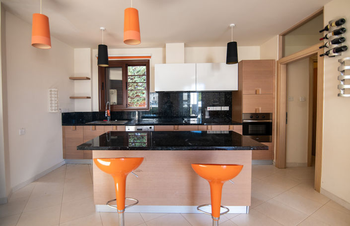 Image No.8-4 Bed Villa for sale