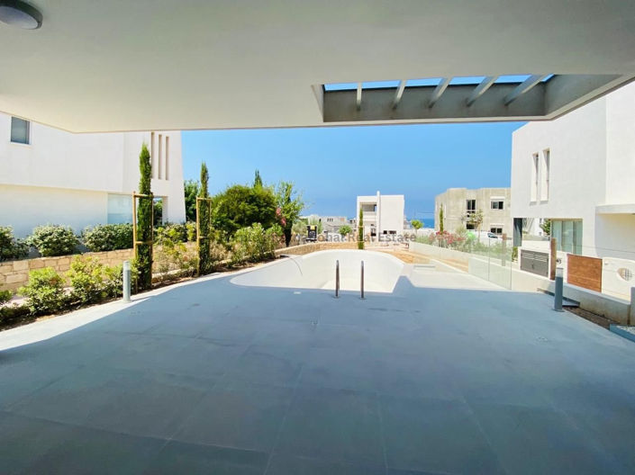 Image No.27-3 Bed Villa for sale