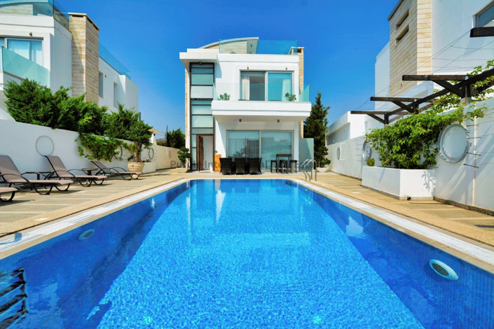 Image No.1-Villa de 5 chambres à vendre à Protaras