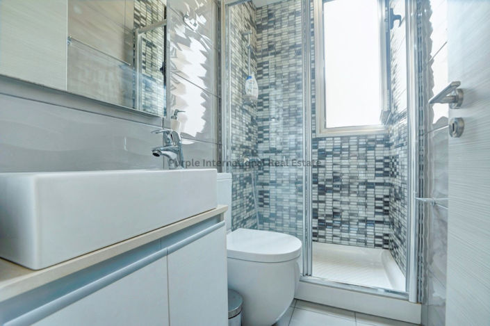 Image No.10-5 Bed Villa for sale