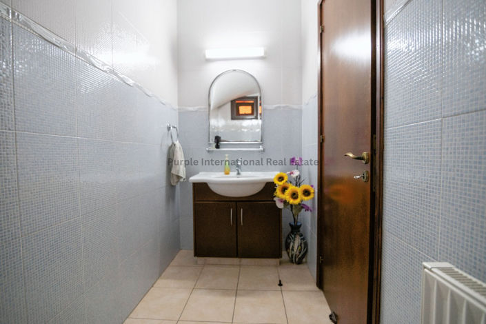 Image No.17-5 Bed Villa for sale