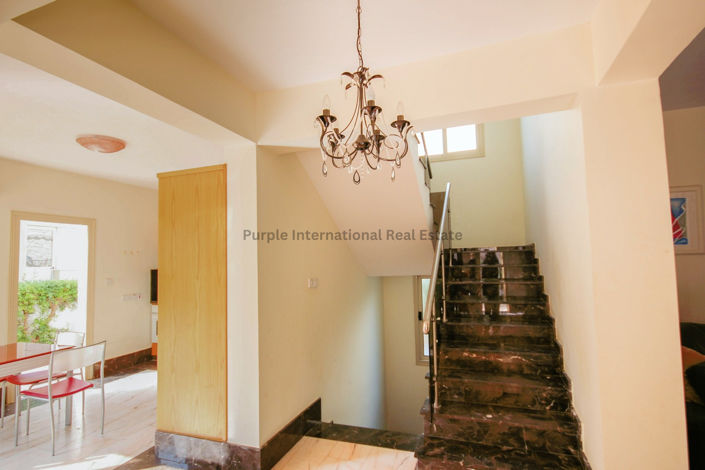 Image No.12-3 Bed Villa for sale